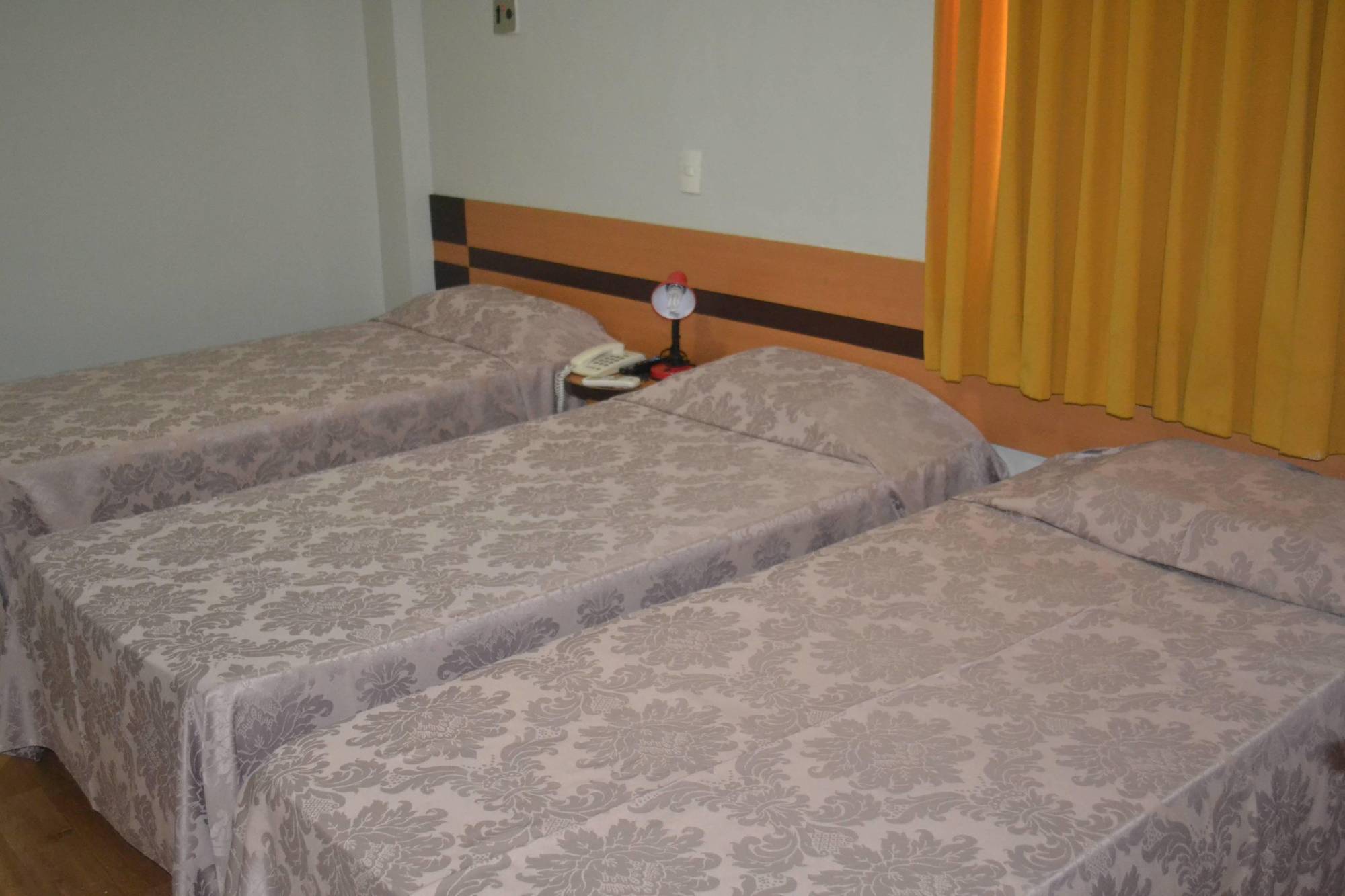 Seamar Hotel 2*